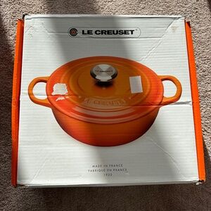 Le Creuset Blanc Shiny White 7.5 QT 12 2/3 IN 7.0 L. New Never Used!